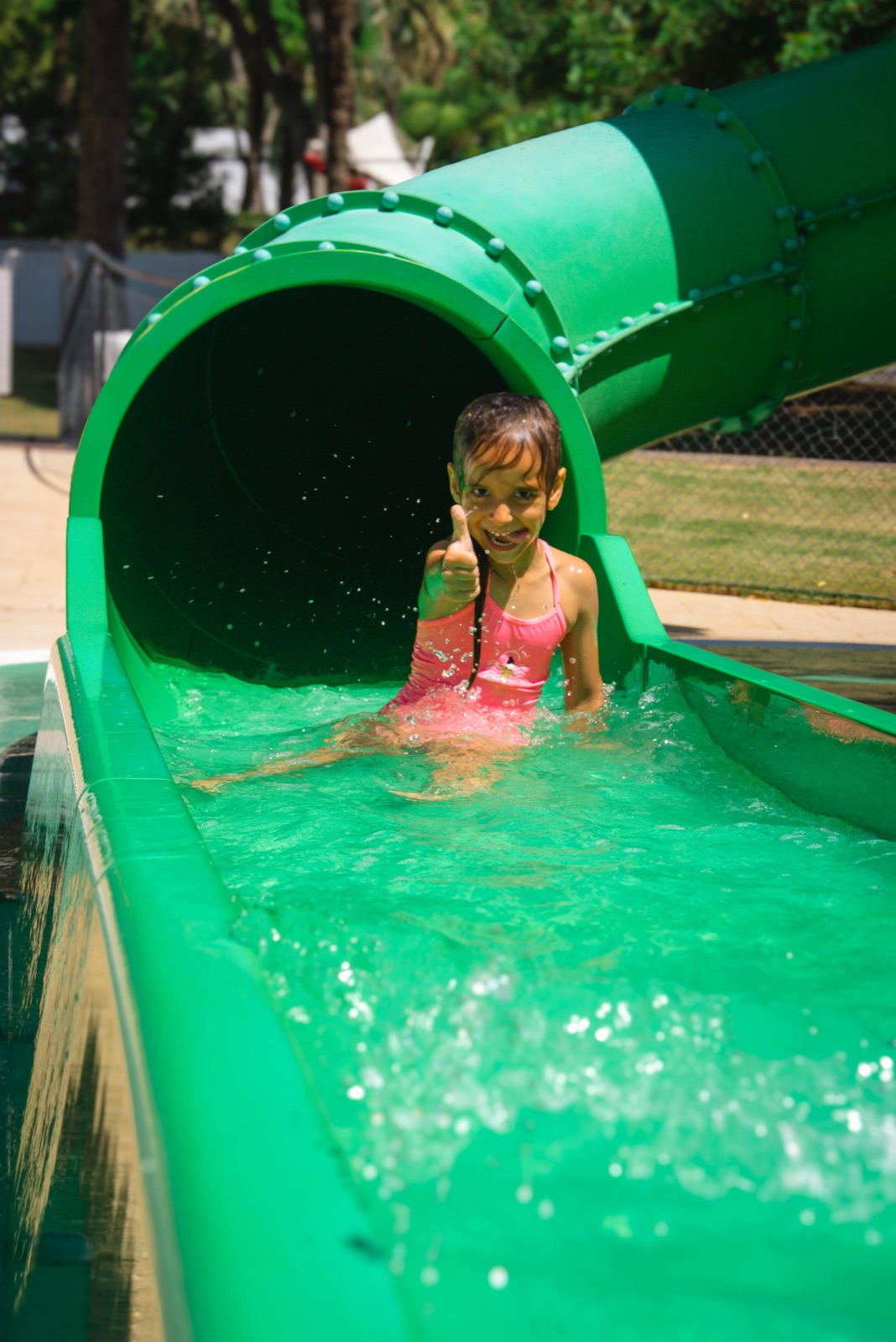 Niños disfrutando del camp en Marbella